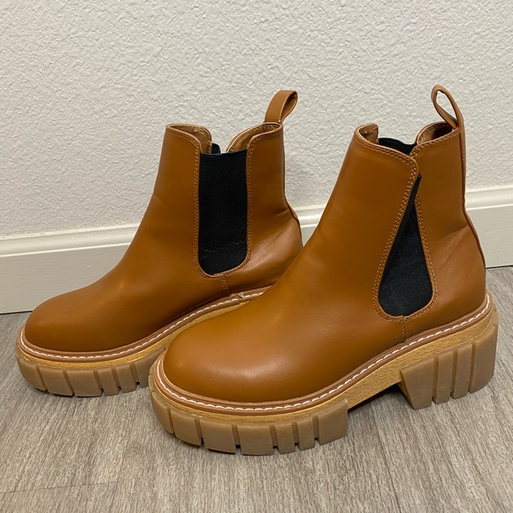 Madden Girl Phoebe Brown Booties / Size 6 - Picture 3 of 7